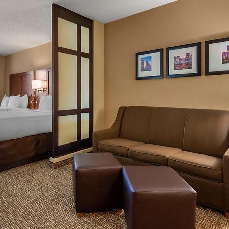 Comfort Suites Huntersville Near Lake Norman Exterior foto