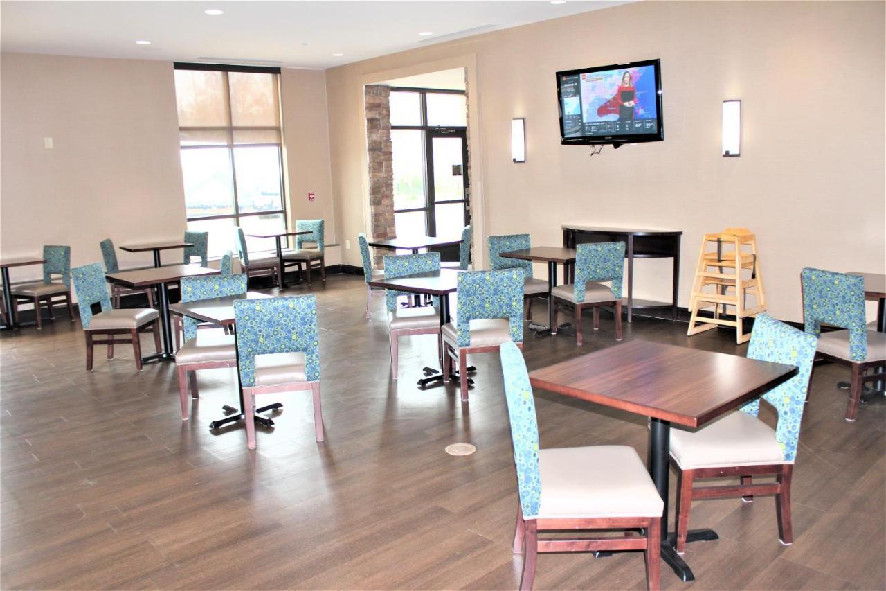 Comfort Suites Huntersville Near Lake Norman Exterior foto