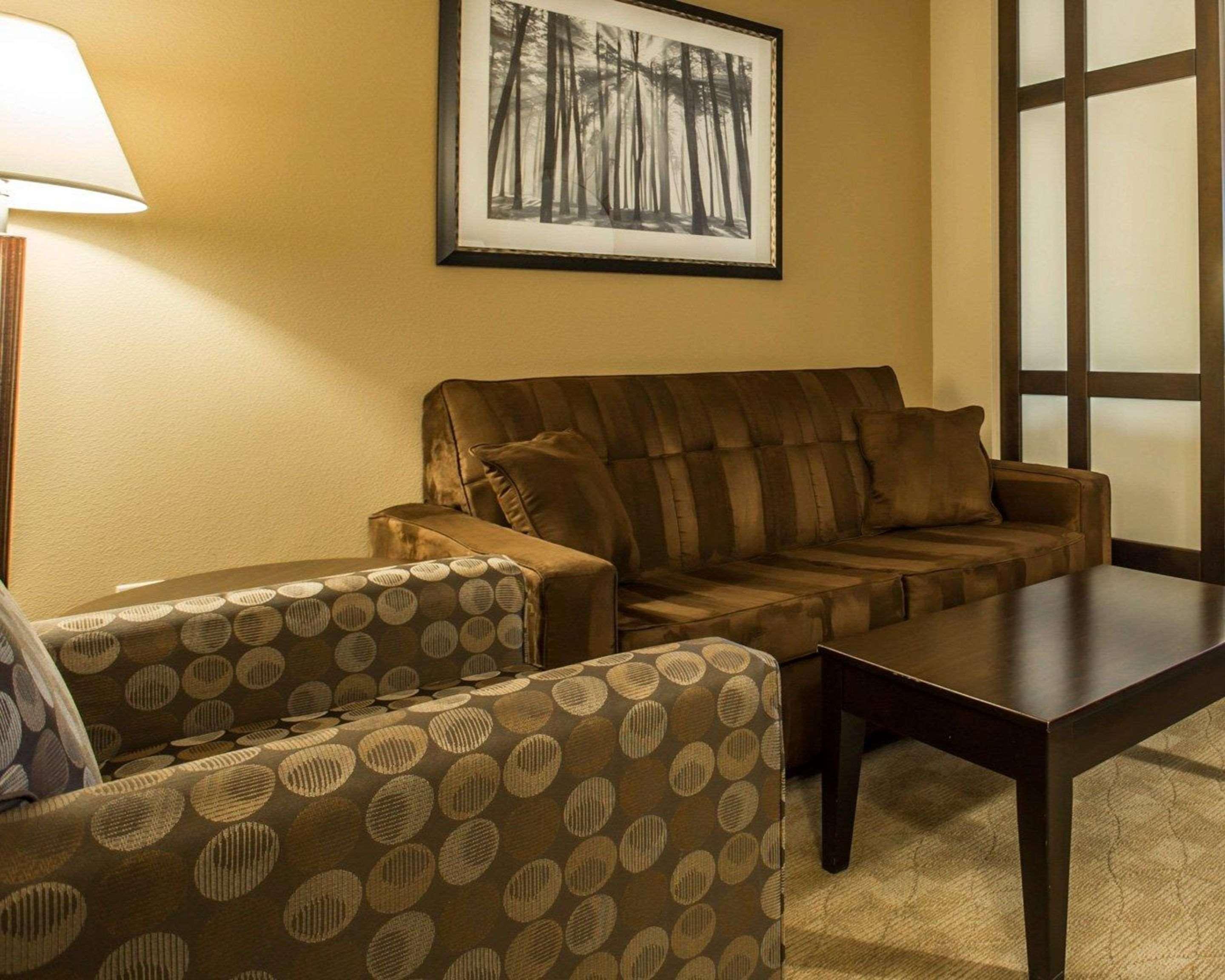 Comfort Suites Huntersville Near Lake Norman Exterior foto