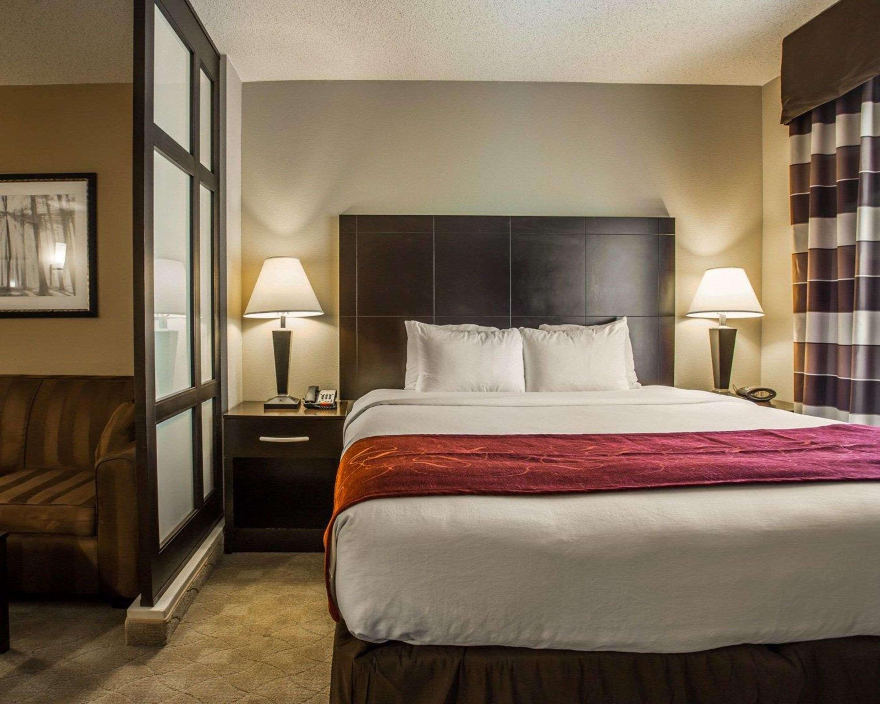 Comfort Suites Huntersville Near Lake Norman Exterior foto
