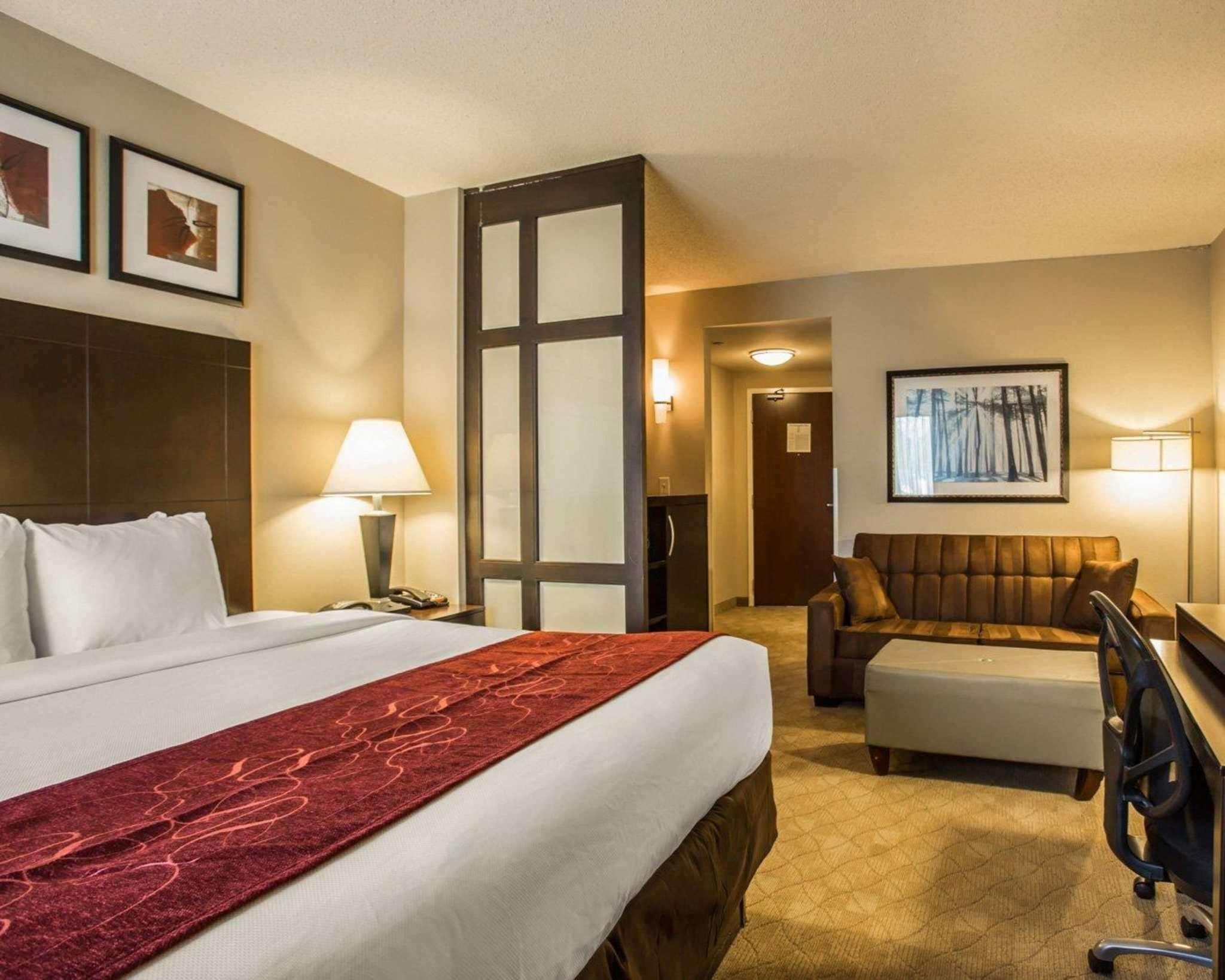 Comfort Suites Huntersville Near Lake Norman Exterior foto