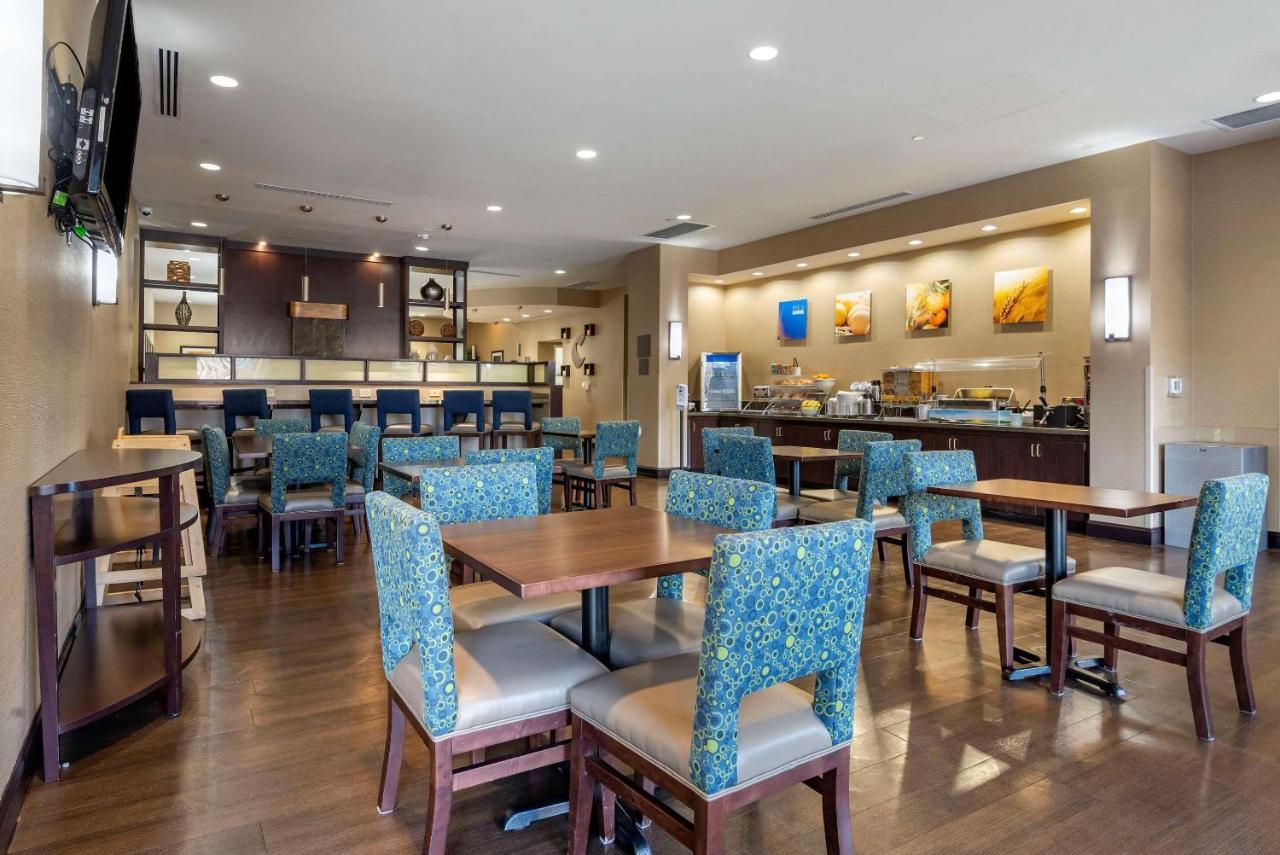 Comfort Suites Huntersville Near Lake Norman Exterior foto